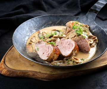 Fleischmedaillons in Rahmsosse.