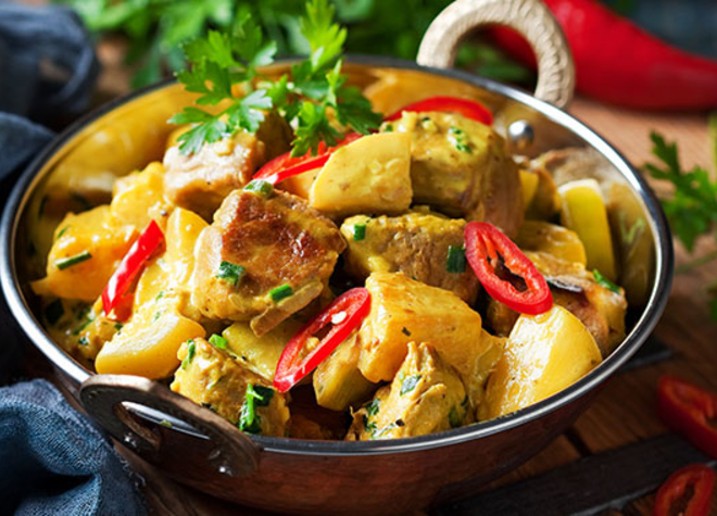 Curryhuhn mit Ananas