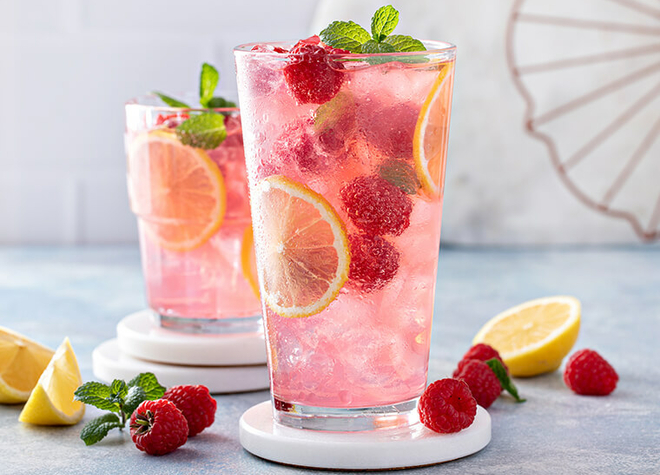 Rotwein-Himbeer-Mojito