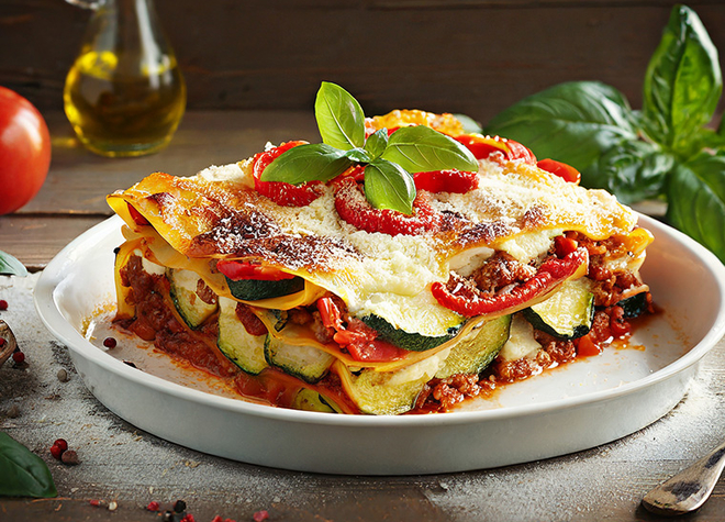TopCC AG: Lasagne mit gerösteter Paprika, Zucchini und Ricotta ...